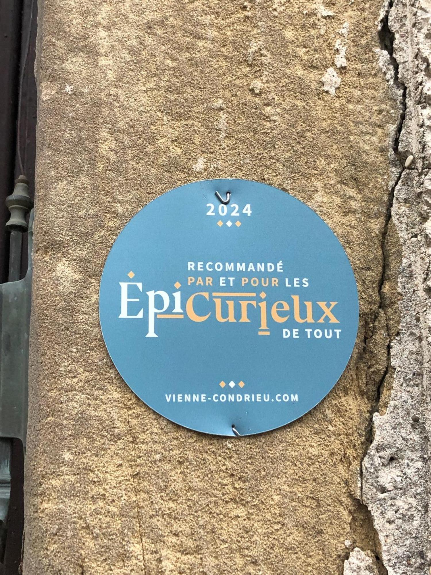 Апартаменти Les Loges De Bacchus L'Epicurieux Chonas-l'Amballan Екстер'єр фото